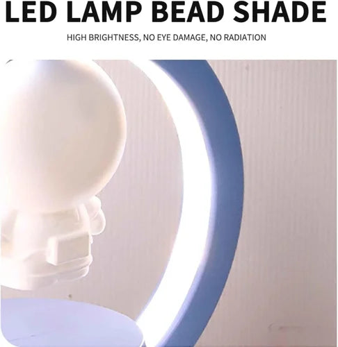 ASTRONAUT NIGHT LAMP WITH MAGNETIC FLOATING EFFECT