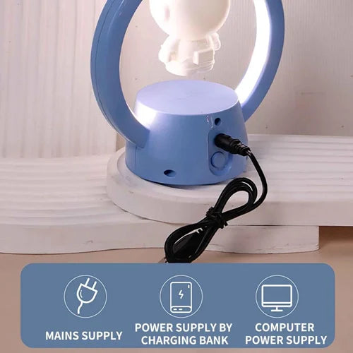 ASTRONAUT NIGHT LAMP WITH MAGNETIC FLOATING EFFECT